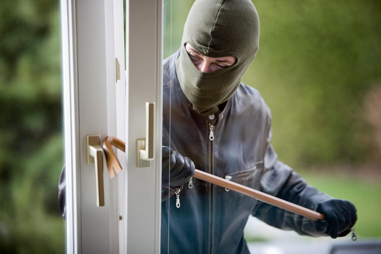 Home Burglar and Intruder Security Alarm Systems in the Murcia Mar Menor and Costa Calida areas of Spain